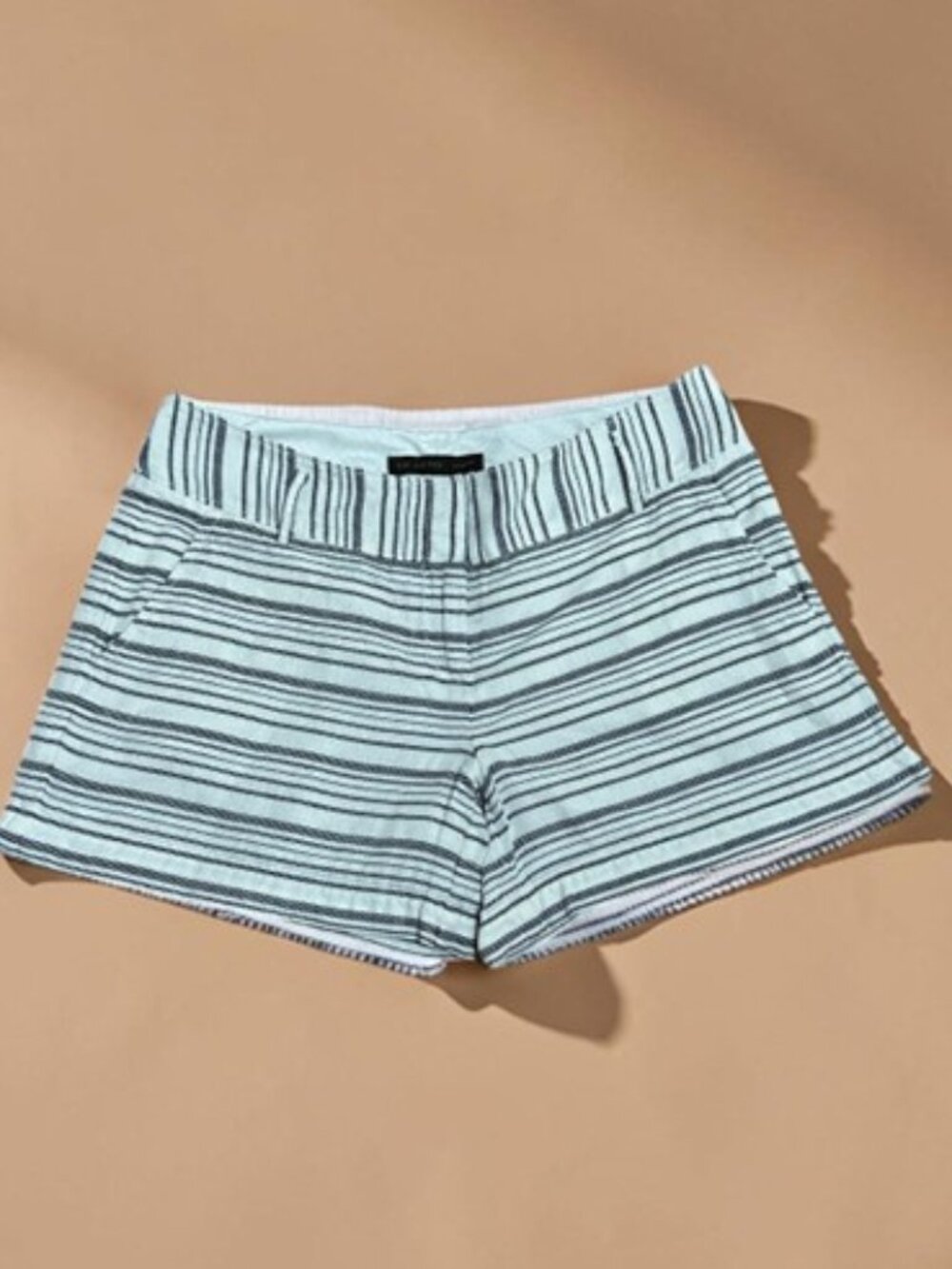 The Limited Cassidy Fit Striped Linen Shorts Size 6 Blue White Nautical Preppy
